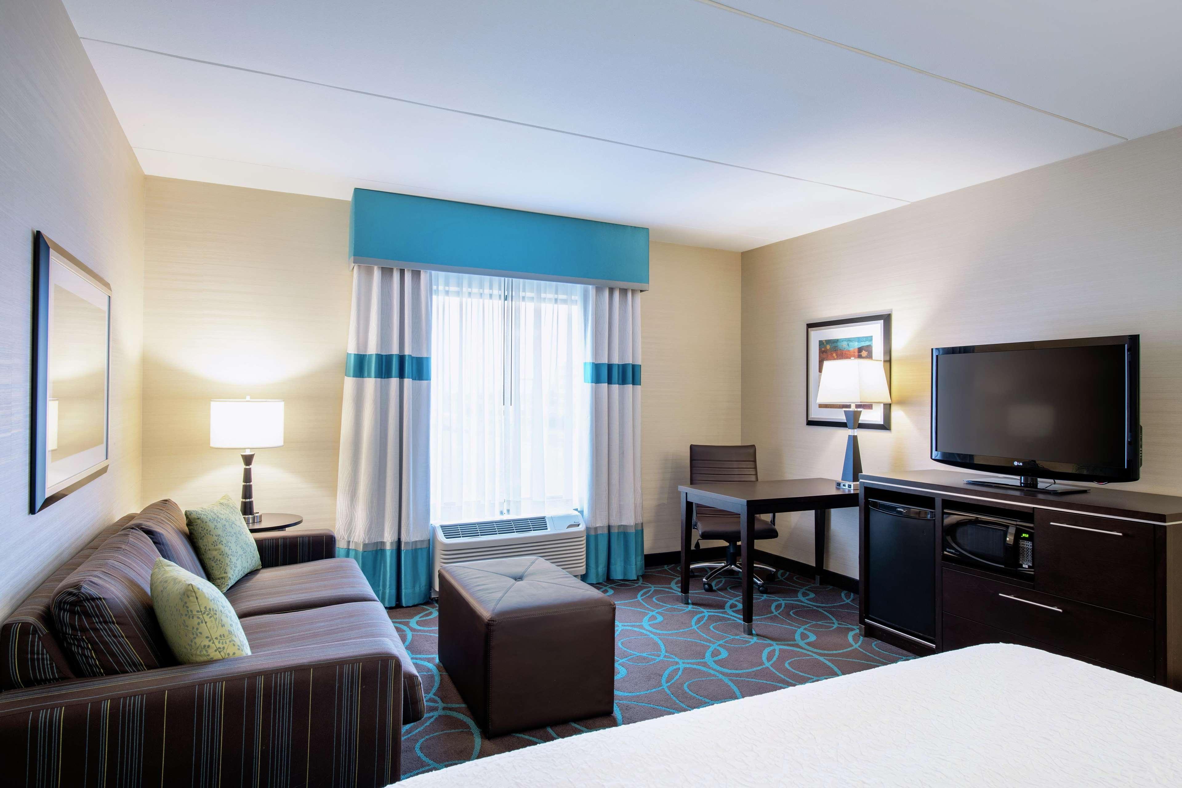 Hampton Inn By Hilton Winnipeg Esterno foto