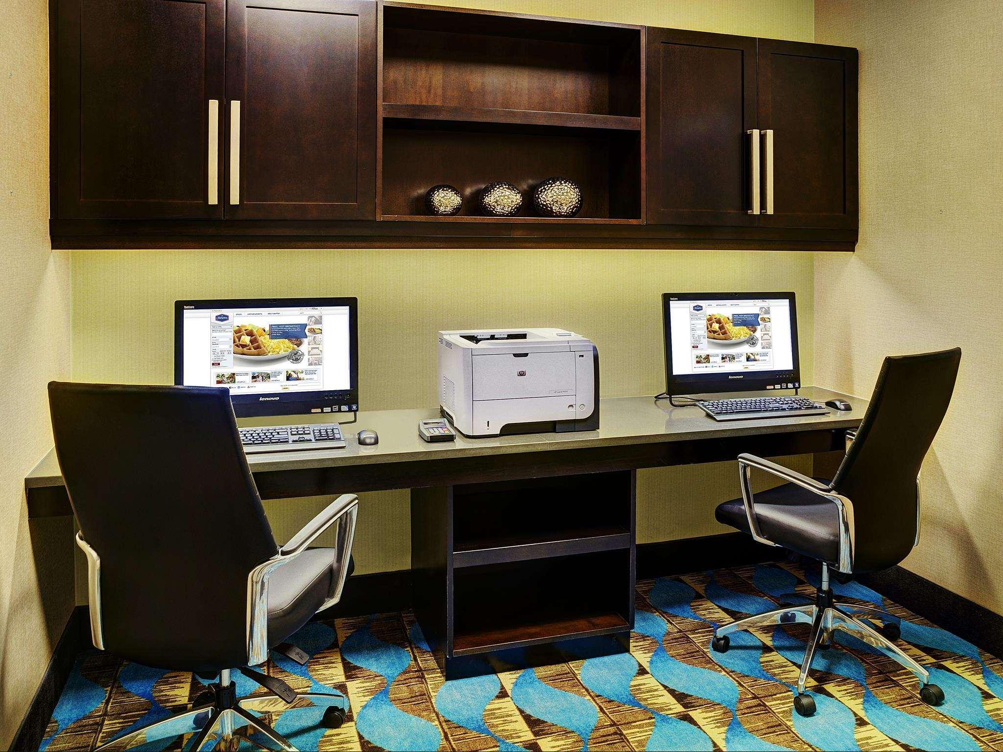Hampton Inn By Hilton Winnipeg Esterno foto