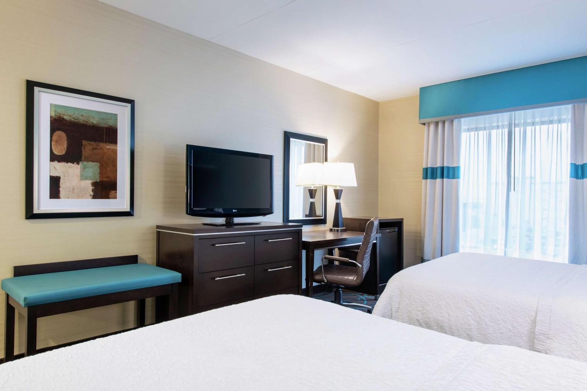 Hampton Inn By Hilton Winnipeg Esterno foto