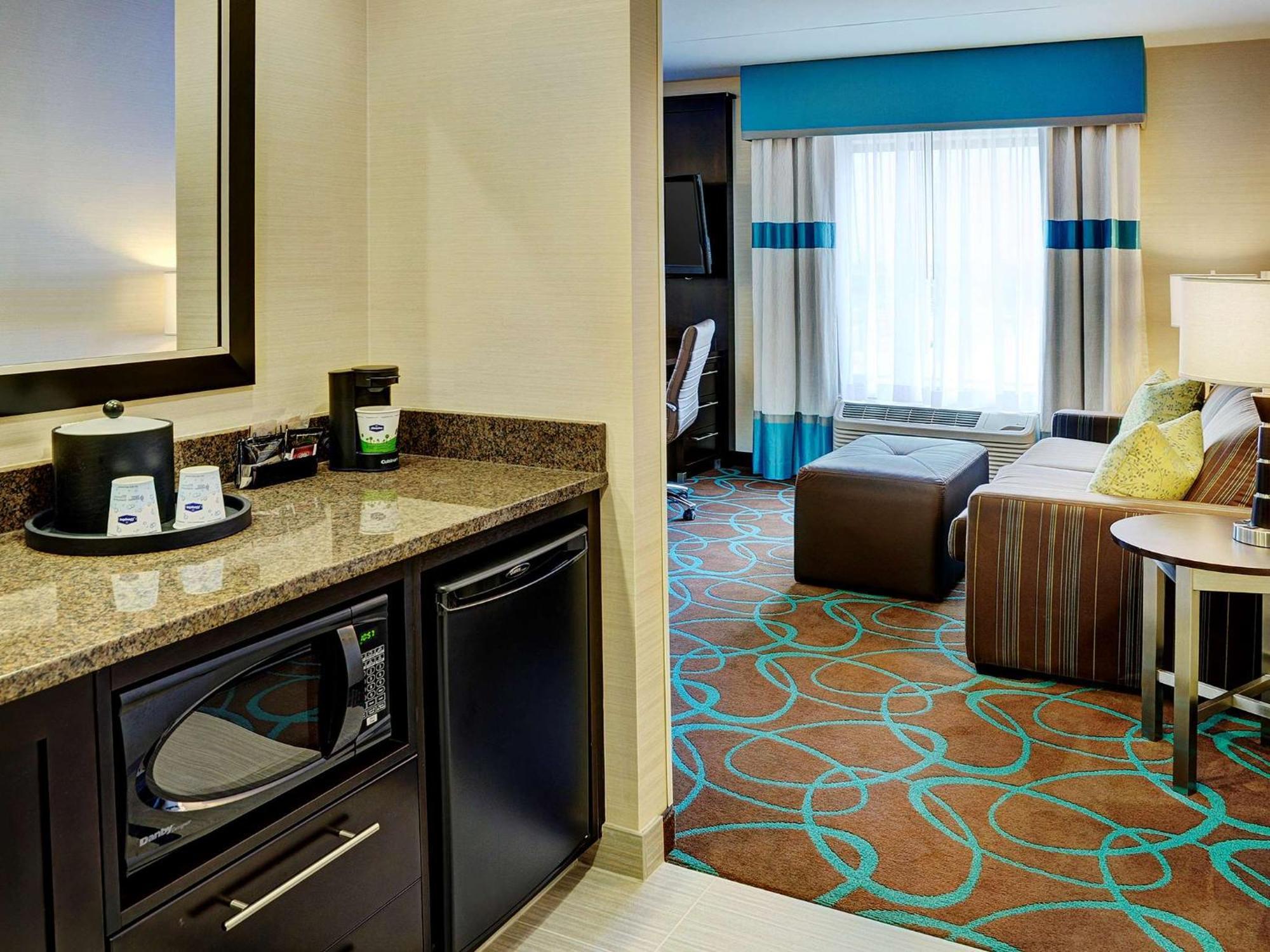 Hampton Inn By Hilton Winnipeg Esterno foto