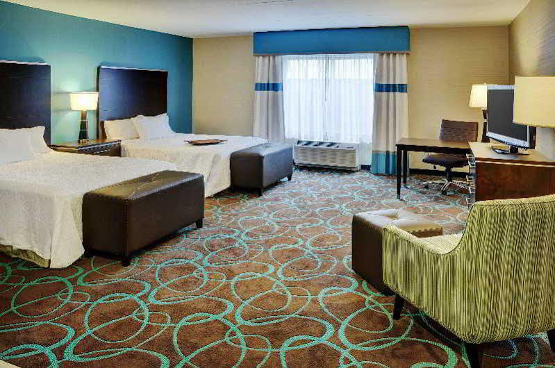 Hampton Inn By Hilton Winnipeg Esterno foto
